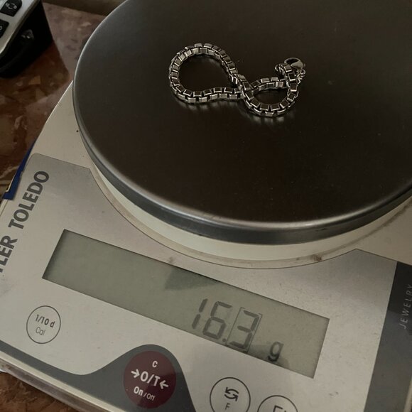 Tiffany & Co. Venetian Link Bracelet Size 7 1/4" - Picture 5 of 7